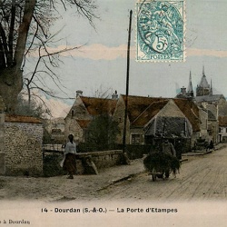 Dourdan avant